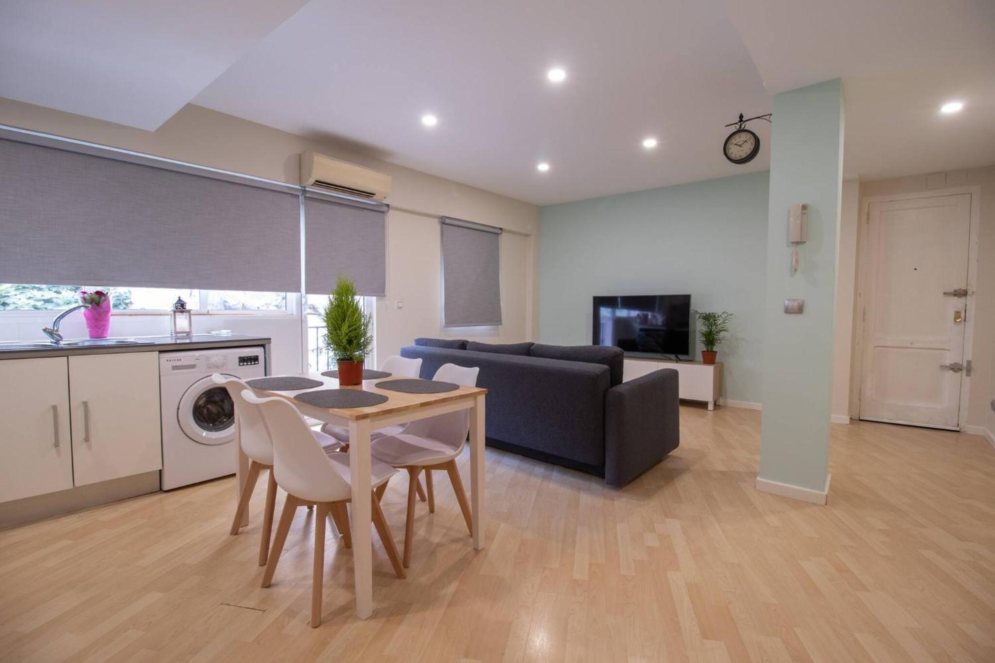 Appartement Old Town Flat By Concept Flats à Valence Extérieur photo
